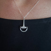 Collana - rodio con staffa cavallo