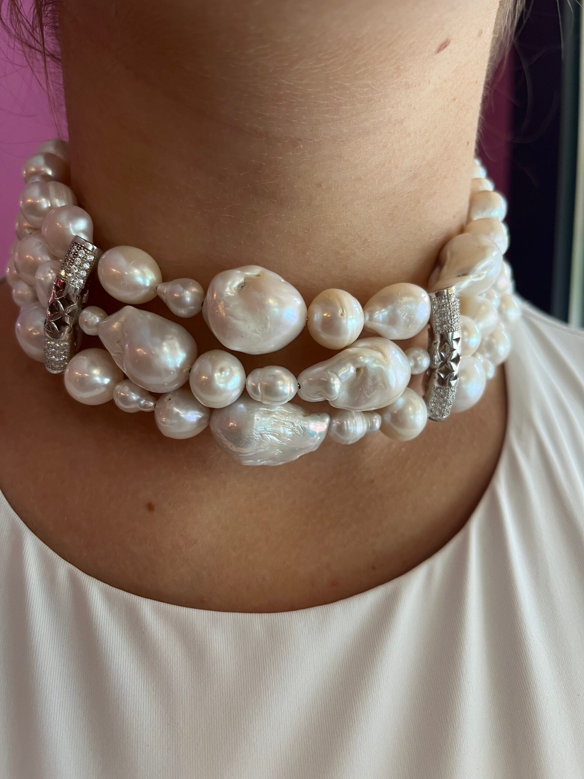INCANTEVOLE - Chocker in argento 925 con 3 giri perle coltivate barocche