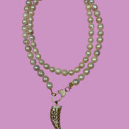 Collana TALISMANI con PERLE coltivate barocche - chiusura gioiello- cm 85 - con charms Corno