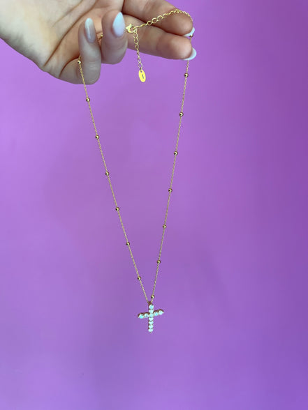 Collana catena oro giallo con piccole sfere e croce pendente di zirconi