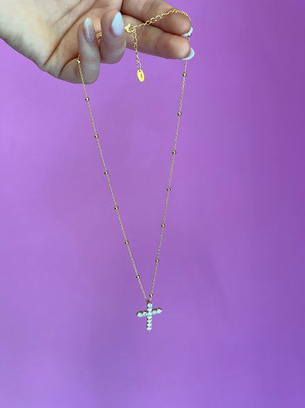Collana catena oro giallo con piccole sfere e croce pendente di zirconi