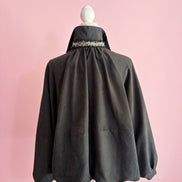 CHANELLINA bomber senza tasche : bomber a palloncino con passamaneria Couture