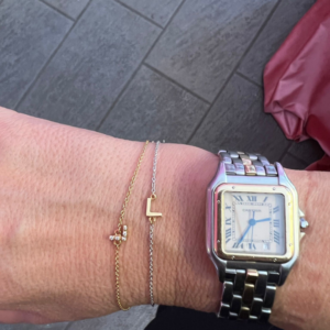 Braccialetto in oro 18kt con lettera di brillanti