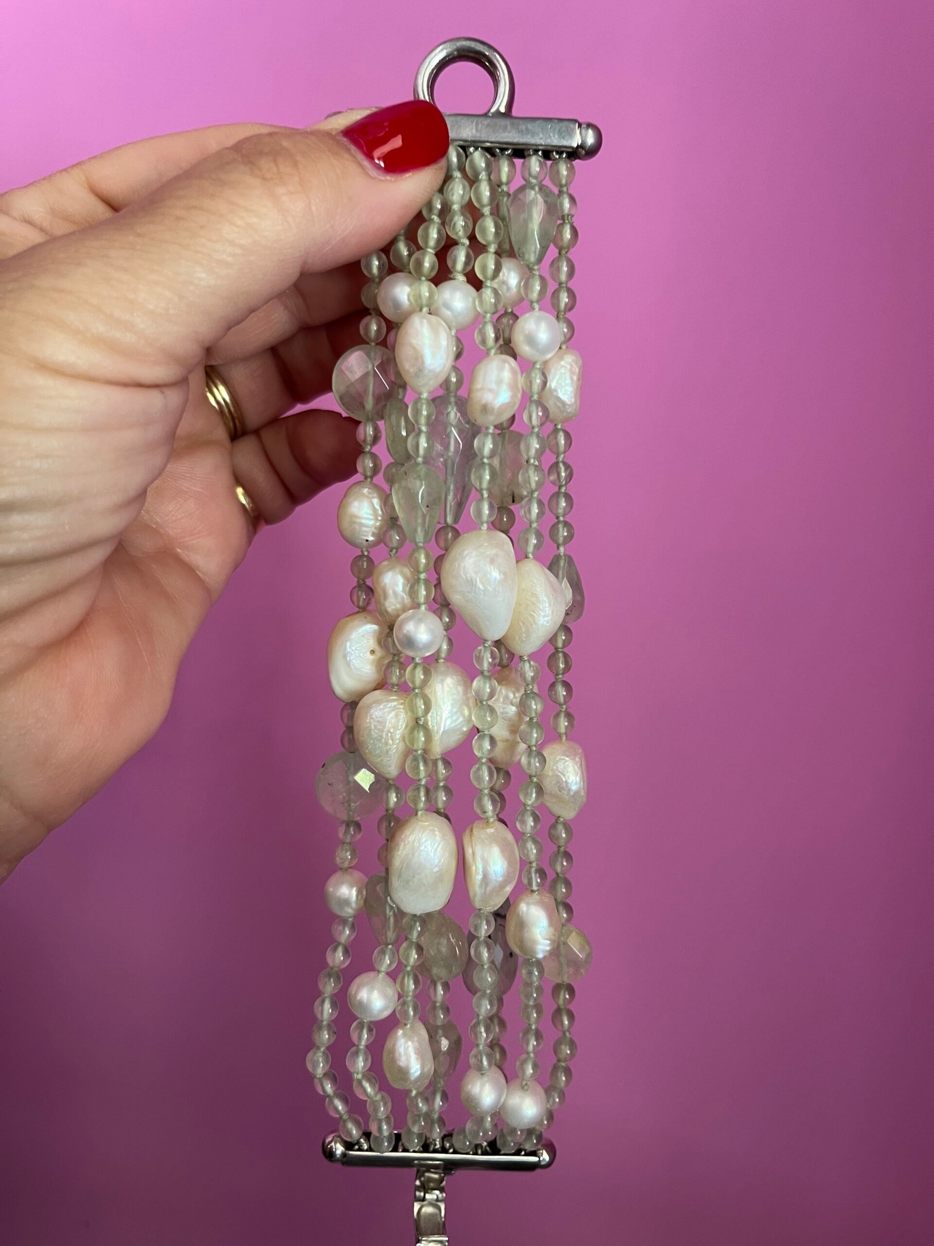 MAGNIFICO Bracciale multifili - 8 file - perle coltivate barocche e Prenite