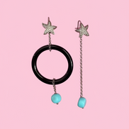 Orecchini asimmetrici - onice , turchese e argento 925