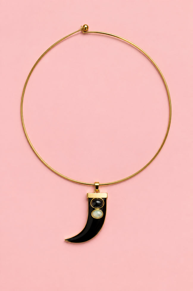 Girocollo Rigido “Talismani” in Acciaio Gold con Charm Corno Smaltato