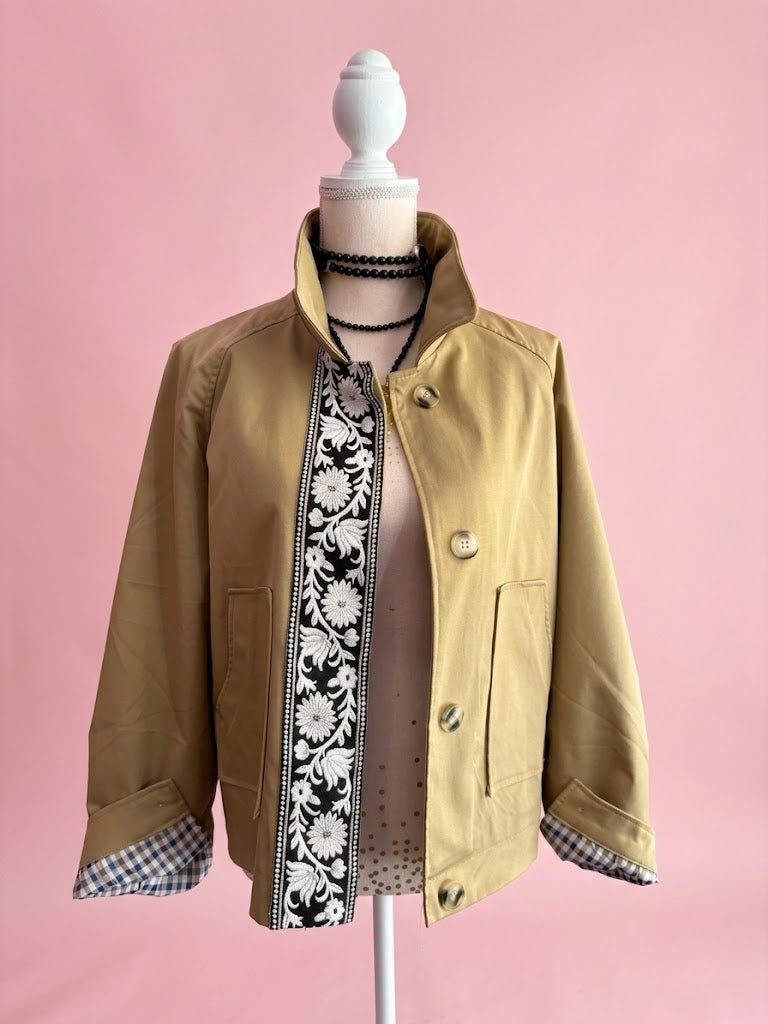 Flower  TRENCH JACKET – Giacca con Passamaneria Floreale Couture