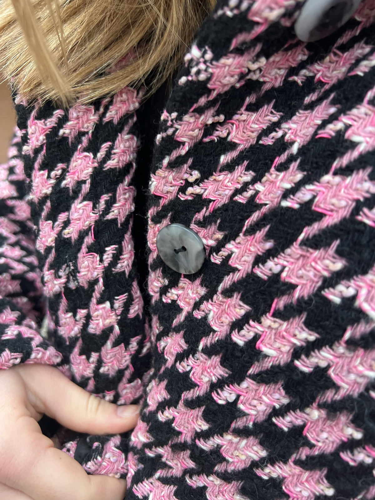 Céline - Jäckchen mit Godets in Rosa-Schwarz-Hahnentritt