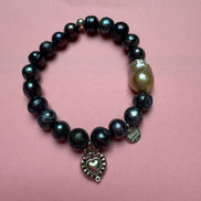 Bracciale Bisette -TALISMANI perle grey con charm Cuore sacro