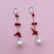 MEDITERRANEA Orecchini - perle coltivate con corallo rosso