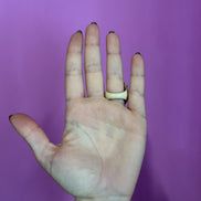Anello rosa di avorio mammut