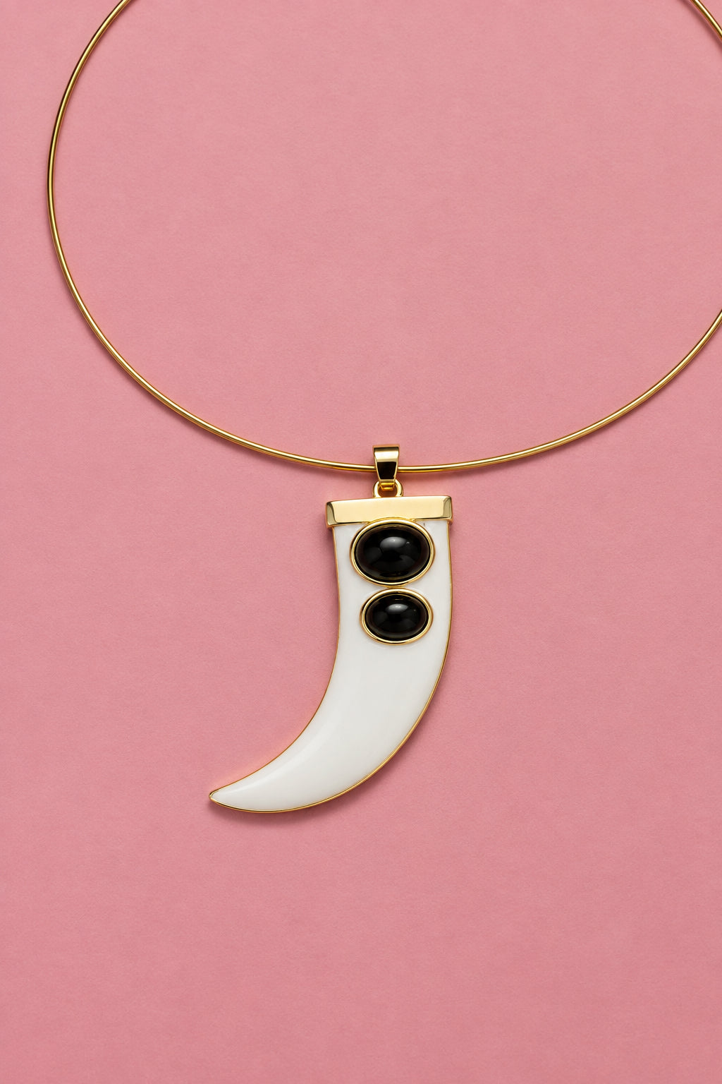 Girocollo Rigido “Talismani” in Acciaio Gold con Charm Corno Smaltato