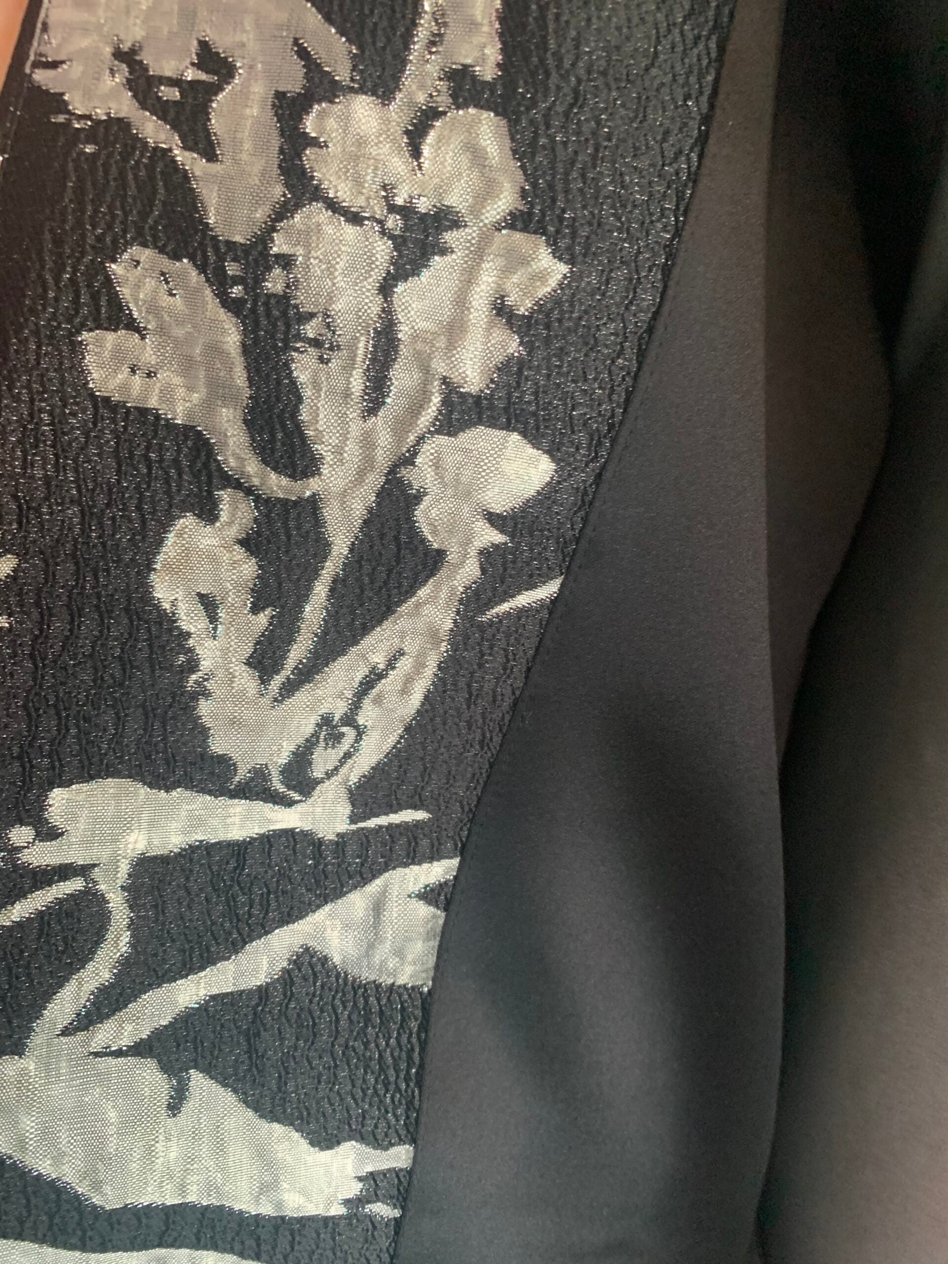 Penelope - Giacca 3/4 in broccato ramage argento e nero