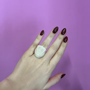Anello rosa di avorio mammut