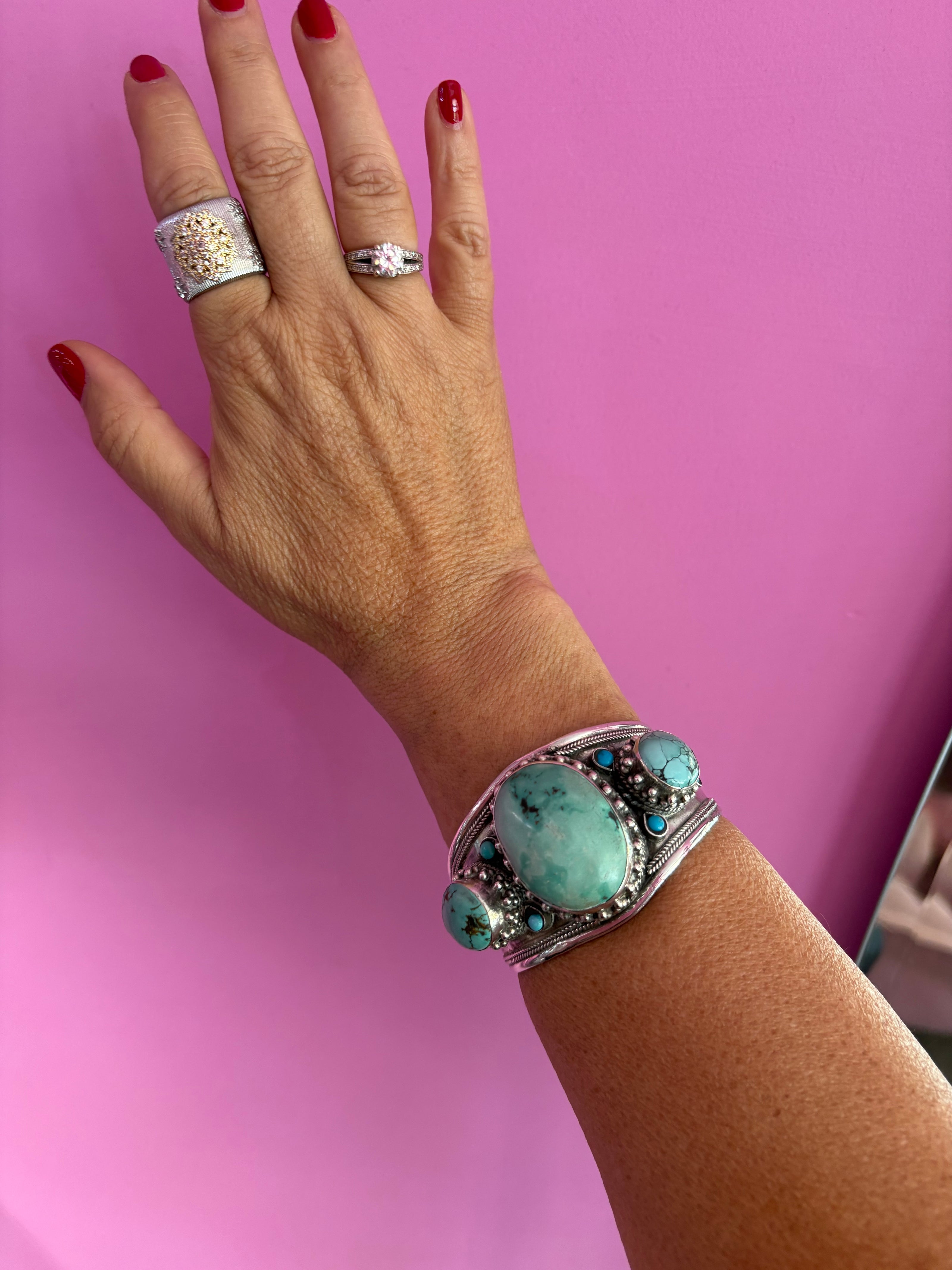 Bracciale collezione ETNICA -   Bangle. Argento 925 con turchesi