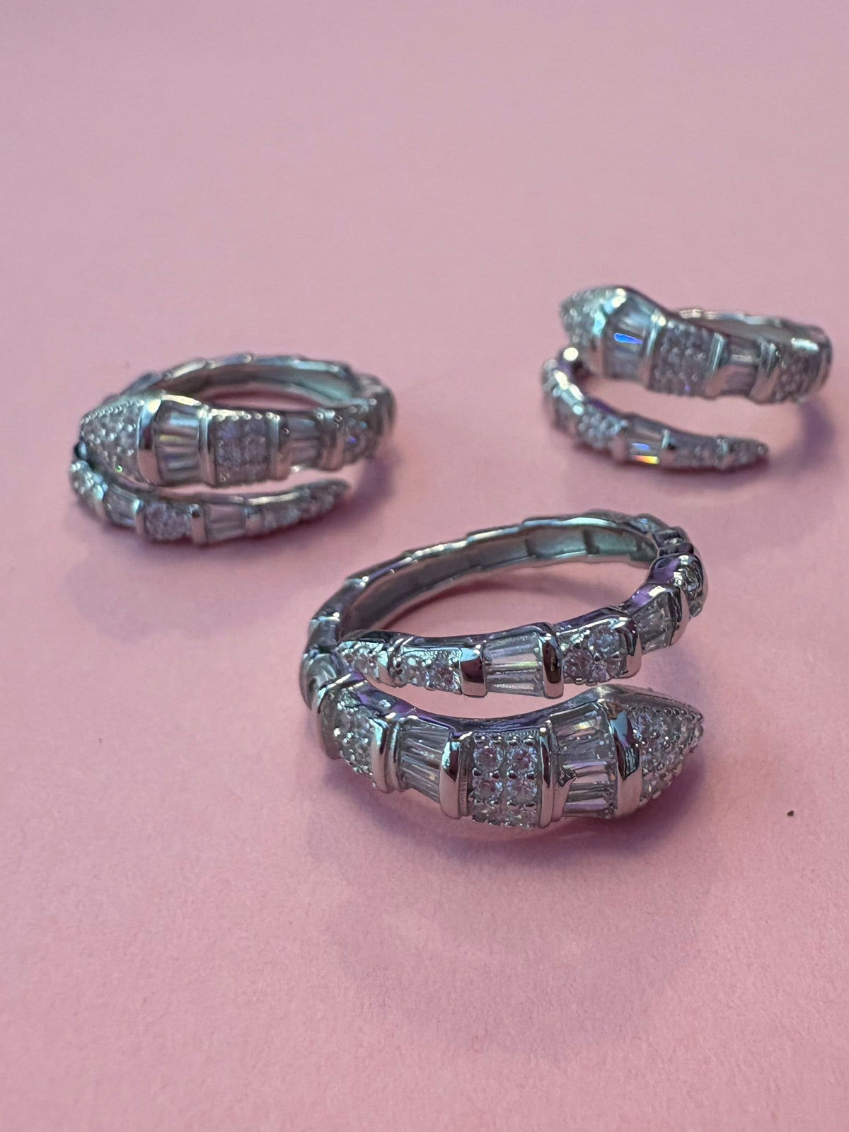 Anello WHITE SNAKE in Argento 925 rodiato con zirconi
