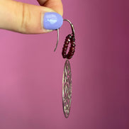 Orecchini con dischi argento e granato precious cut