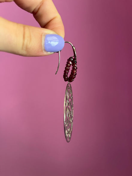 Orecchini con dischi argento e granato precious cut