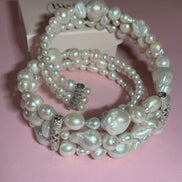 INCANTEVOLE - Chocker in argento 925 con 3 giri perle coltivate barocche