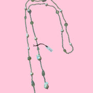 Collana con perle coltivate barocche e Prenite