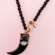 Collana TALISMANI - ONICE  mm 6 - chiusura gioiello argento 925- cm 85- charm Corno smaltato nero