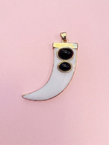 Charm CORNO 5 – Collezione TALISMANI smalto nero o panna