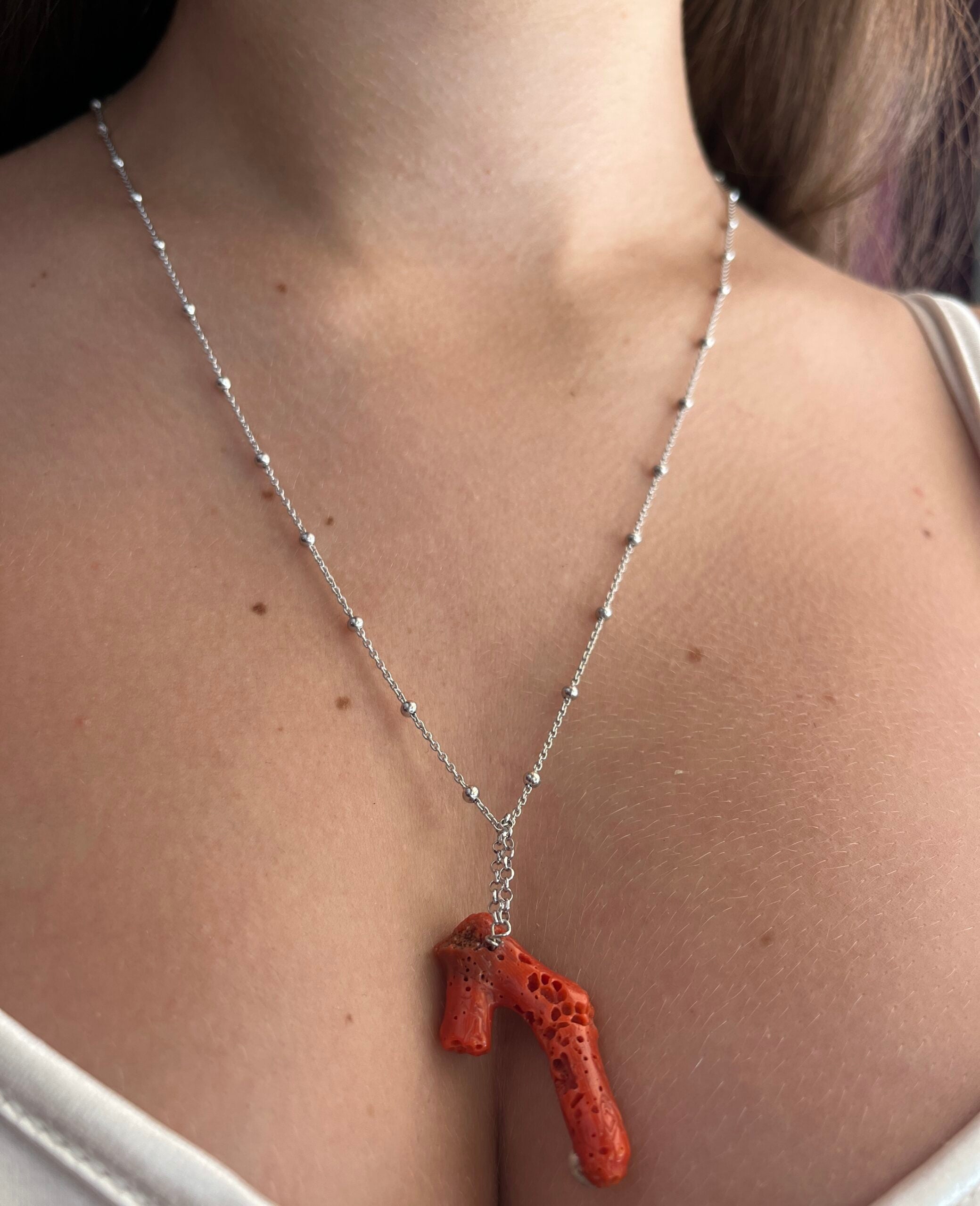 Collana MEDITERRANEA con pendente di corallo naturale