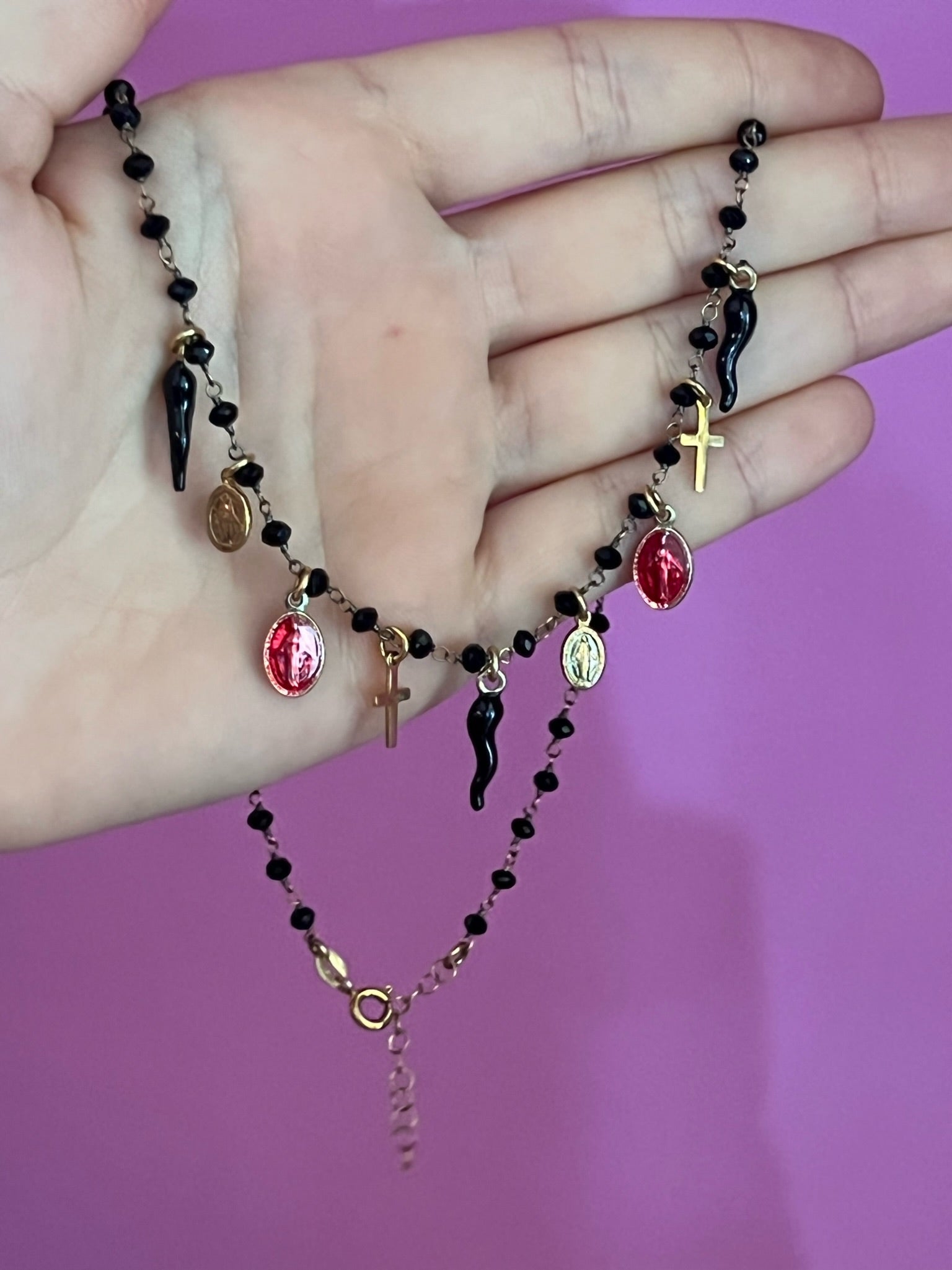 Collana argento oro giallo con miracolose, cornini e croci