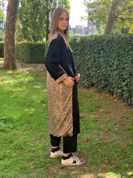 LUCE - Spolverino in Foulé 100% lana nero e retro in paillettes caramello