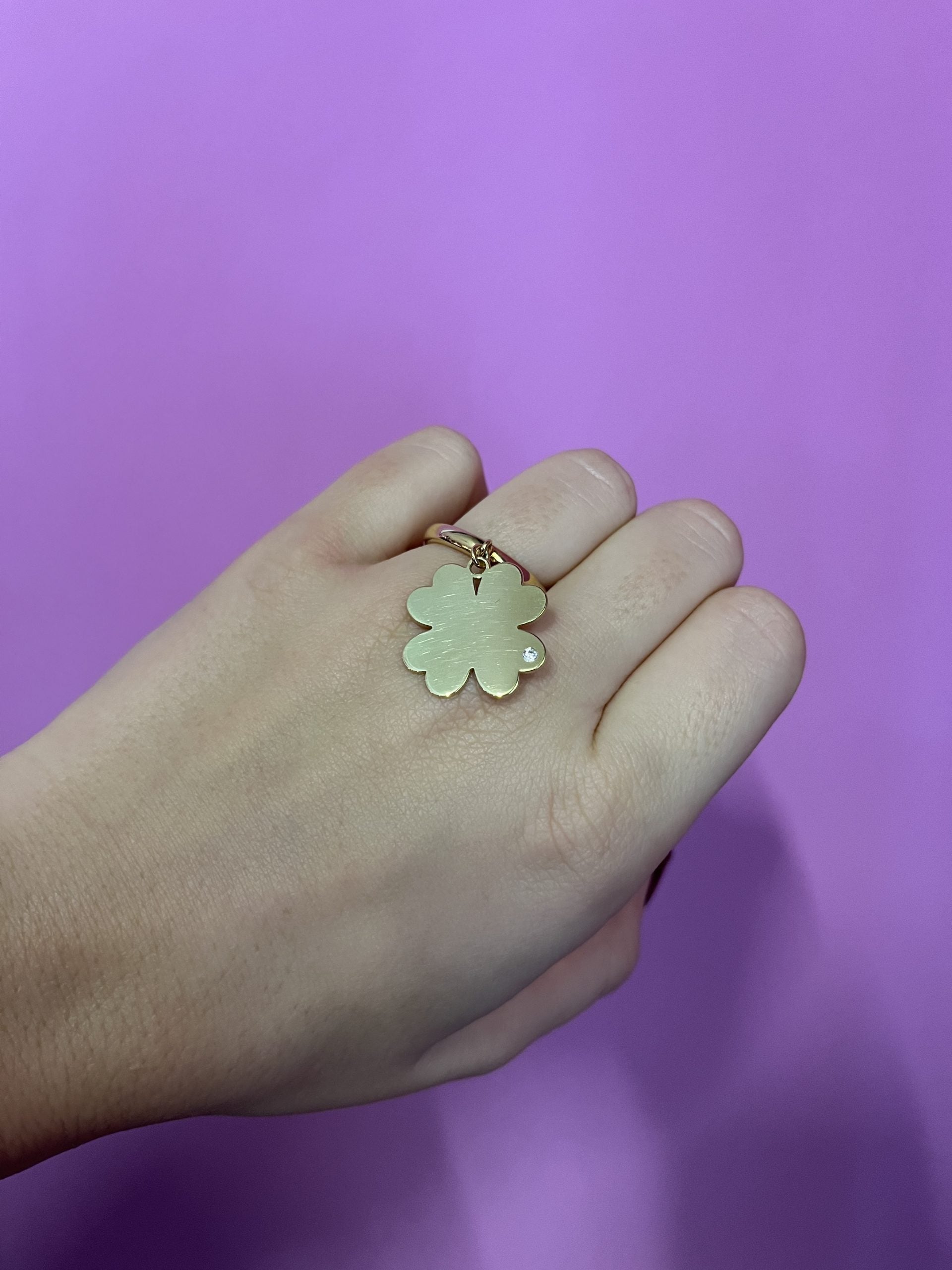 Anello CHANCE - quadrifoglio medio oro giallo con uno zircone