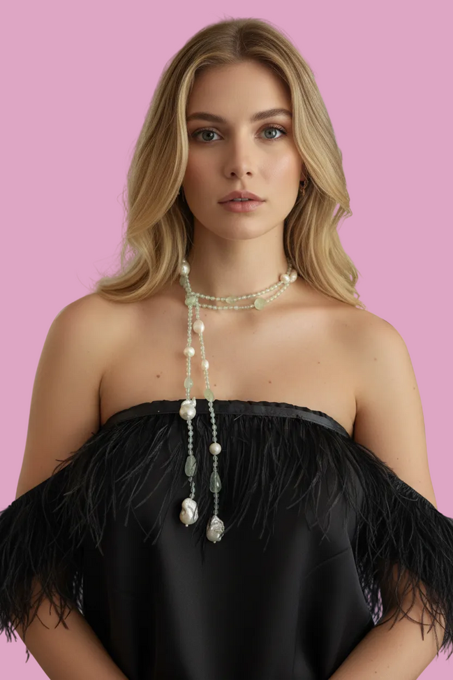 Collana con perle coltivate barocche e Prenite