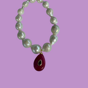 Bracciale Bisette - JAIPUR  OCEANO   Perle coltivate barocche   con charm pesciolino giada fucsia( con rubellite)