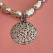Collana con Perle Barocche Coltivate e pendeArgento 925