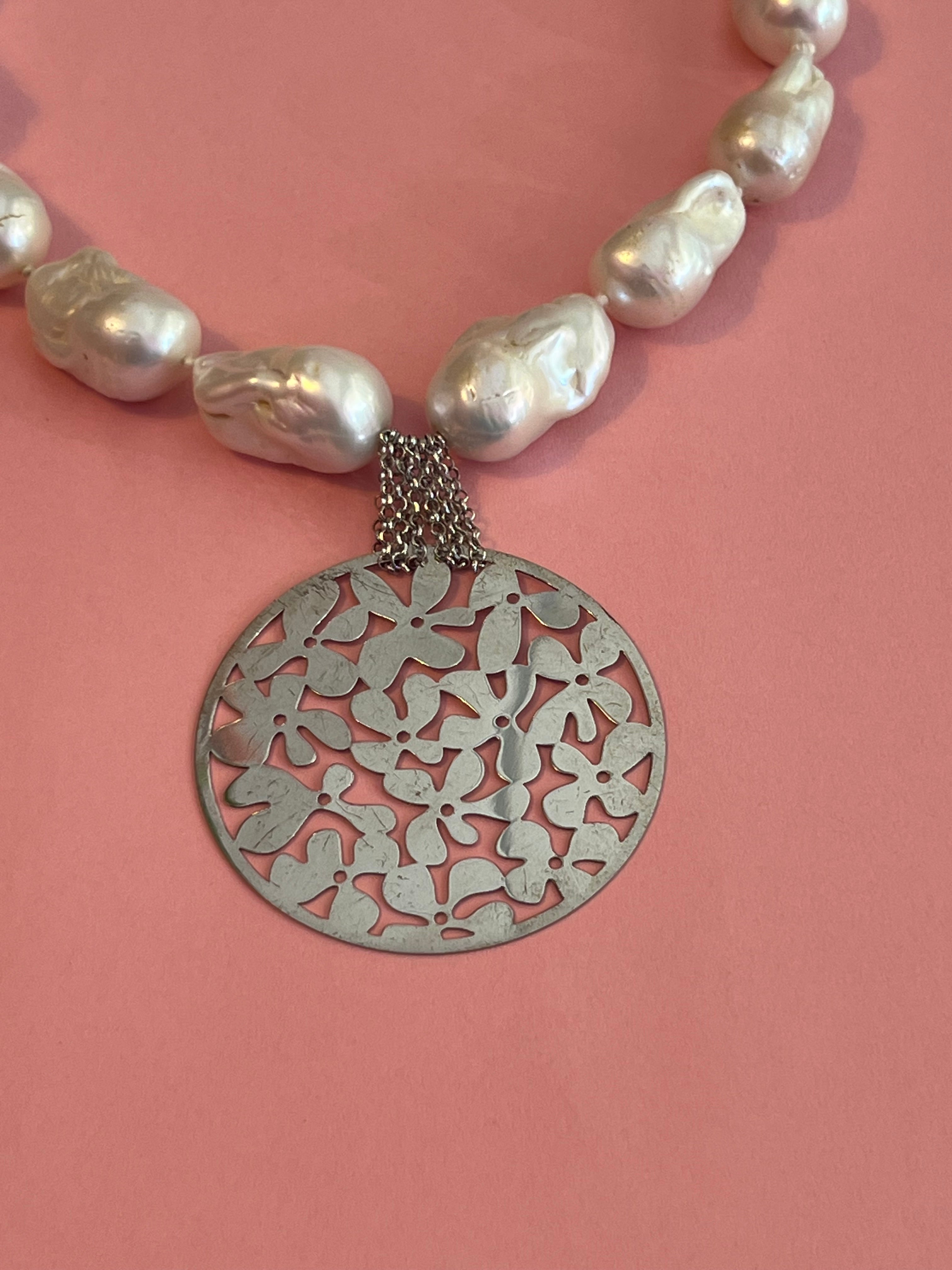Collana con Perle Barocche Coltivate e pendeArgento 925