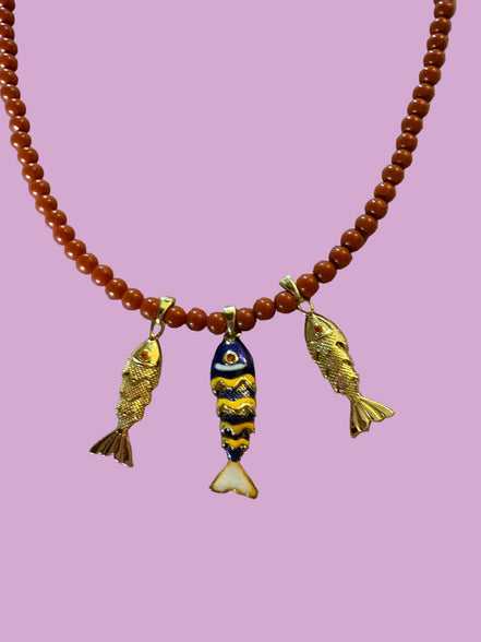 Collana POISSONS - Corallo rosso mm 4 - chiusura argento 925 - cm 45 chrams pesciolini