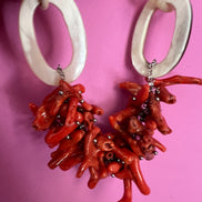 Bracciale MEDITERRANEA-  grandi rametti corallo rodo e corno naturale