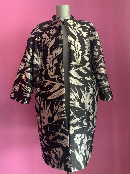 Penelope - Giacca 3/4 in broccato ramage argento e nero