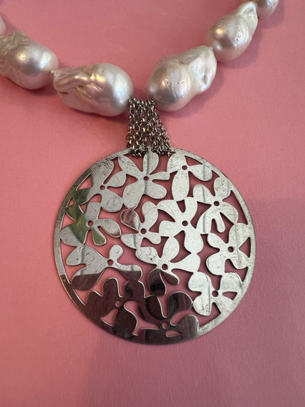 Collana con Perle Barocche Coltivate e pendeArgento 925