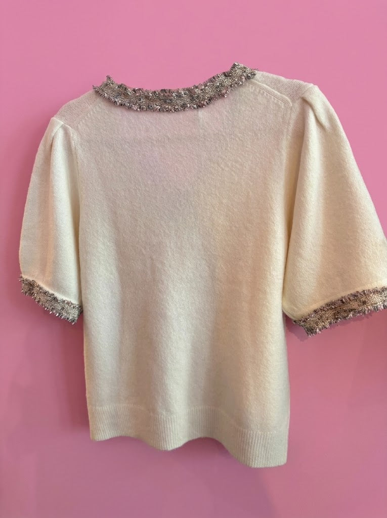 CHANELLINA Knit – Maglioncino a mezza manica con passamaneria Couture applicata a mano