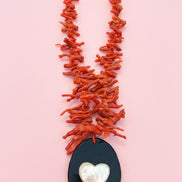 Collezione Mediterranea - Collana di Corallo rosso naturale e cuore corno