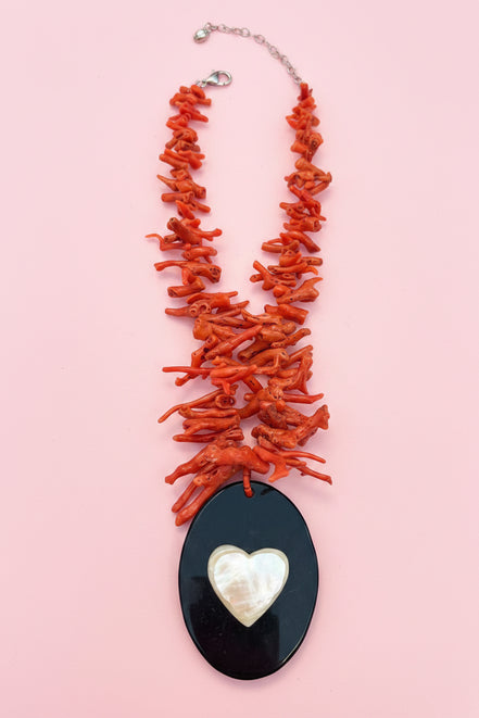 Collezione Mediterranea - Collana di Corallo rosso naturale e cuore corno