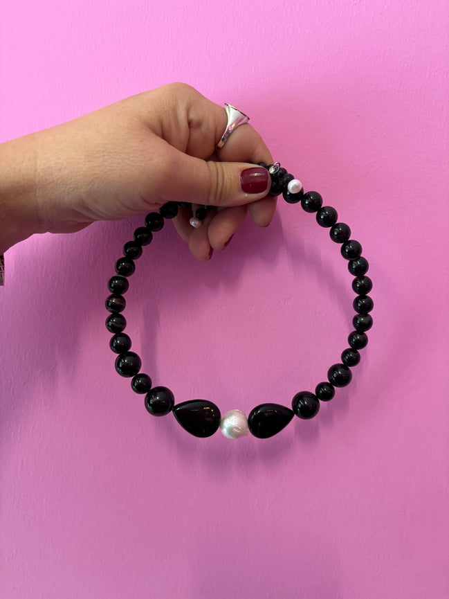 INCANTEVOLE -  Chocker flessibile onice con perla barocca