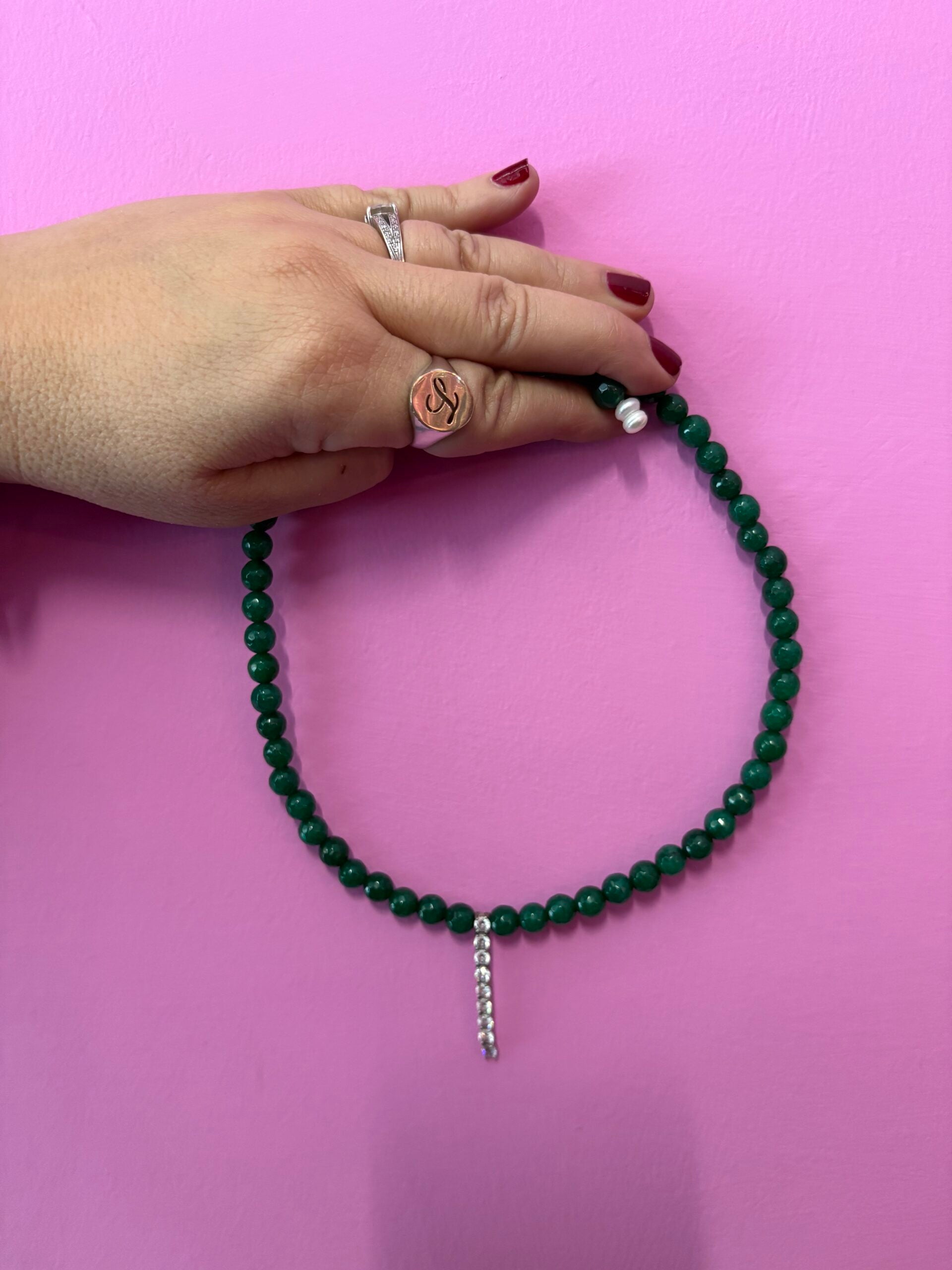 INCANTEVOLE -  Chocker flessibile   in agata verde con tennis argento