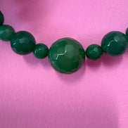 INCANTEVOLE -  Chocker flessibile  in giada verde