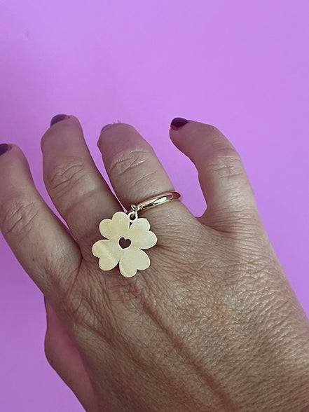 Anello CHANCE - quadrifoglio medio con cuore traforato