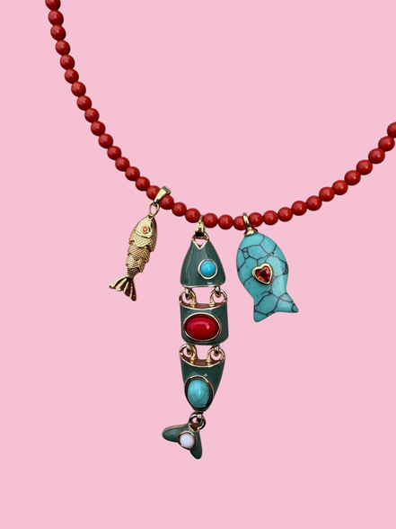 Collana POISSONS - Corallo rosso  mm 6 - chiusura argento 925 - cm 40  chrams pesciolin
