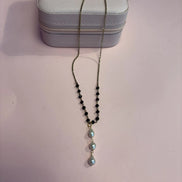 Deliziosa – Collana rosario nero con pendente 3 perle in argento 925 gold