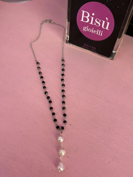 Deliziosa – Collana rosario nero con pendente 3 perle in argento 925 rodio