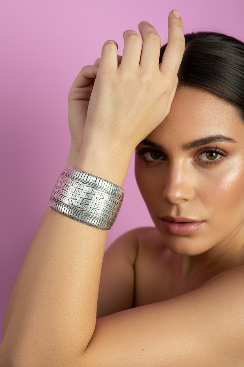 Bracciale collezione ETNICA -    Argento 925 snodato con chiusura cotone