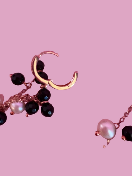 Chandelier - Orecchini  rosé con cascata di onice e perle coltivate